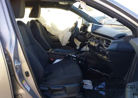 2018 Toyota C-Hr Xle Premium from USA, damaged, VIN NMTKHMBX2JR047501